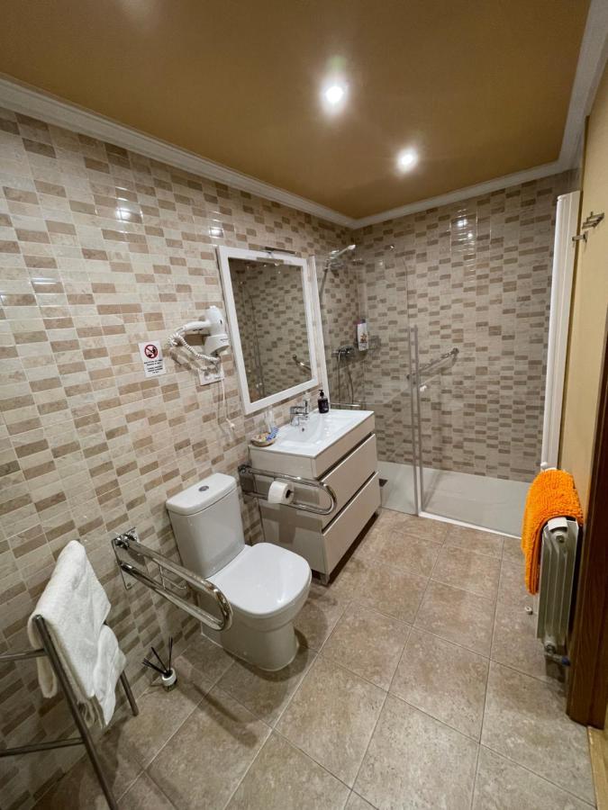 Habitaciones A Casa De Pepe Tríacastela Eksteriør bilde